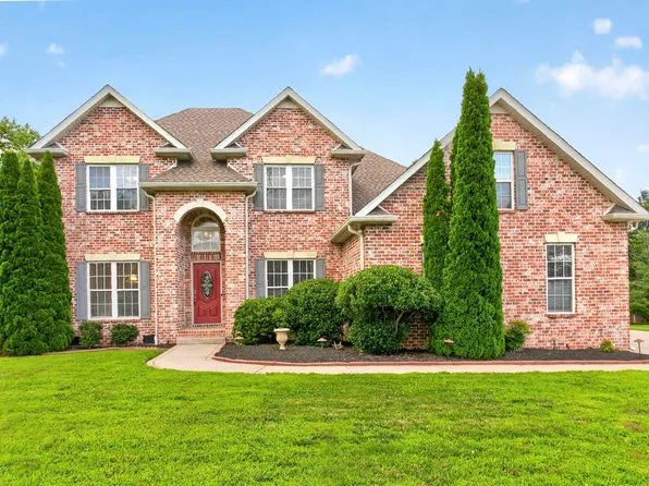 756 Starpoint Dr, Gallatin, TN 37066