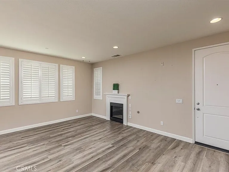42942 Avenida Amistad — Photo 6