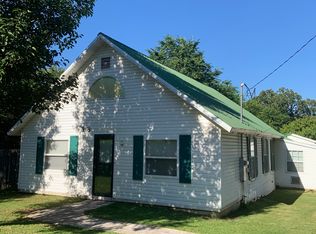 38 Tuff St, Ash Flat, AR 72513