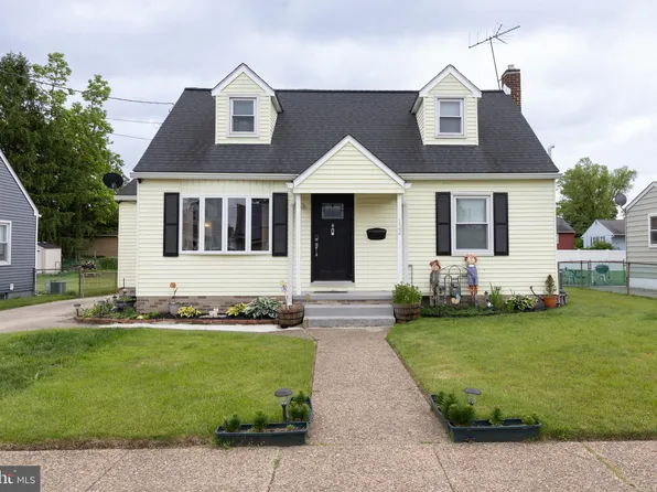 122 Maryland Ave, Magnolia, NJ 08049