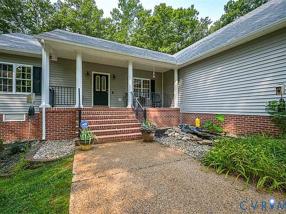 3rd image of 15237 Whispering Wind Cir