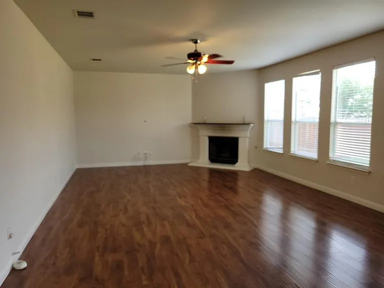 11100 Silo Valley Dr — Photo 7