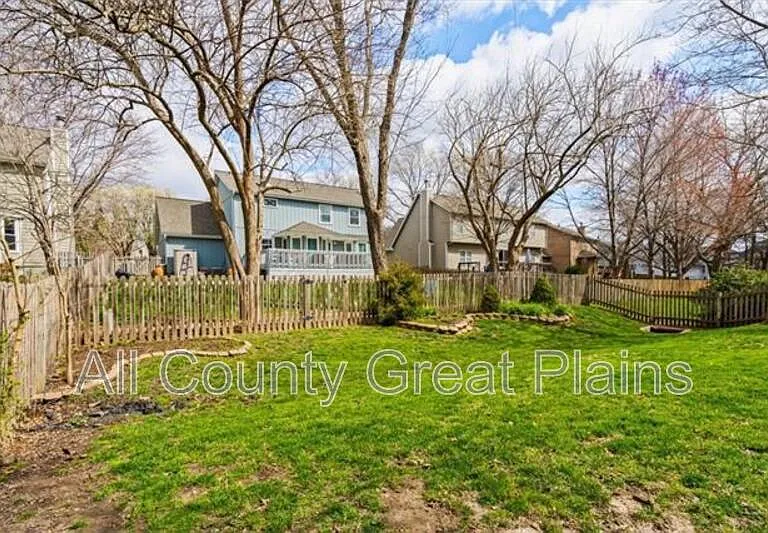 11506 W 117th Ter — Photo 19