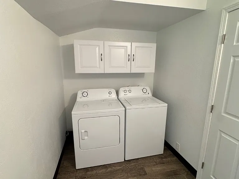 Unit Photo