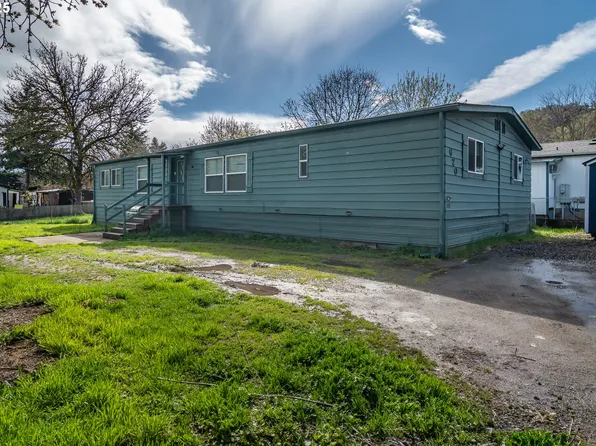 620 NW Plateau Dr, Roseburg, OR 97471