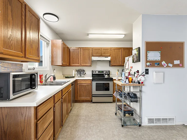 4850 Witches Hollow Ln — Photo 20