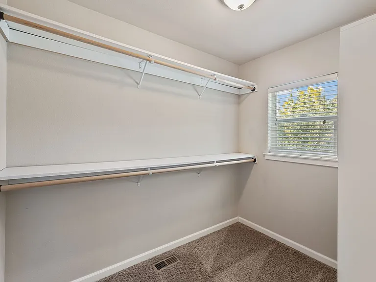 4335 17th Way NE — Photo 26
