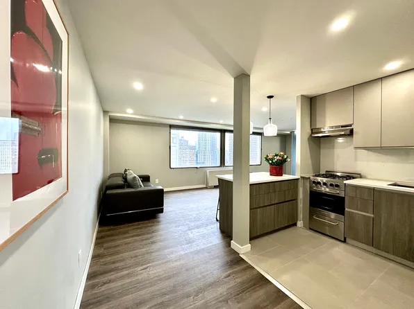 170 Park Row 24E image 3 of 14