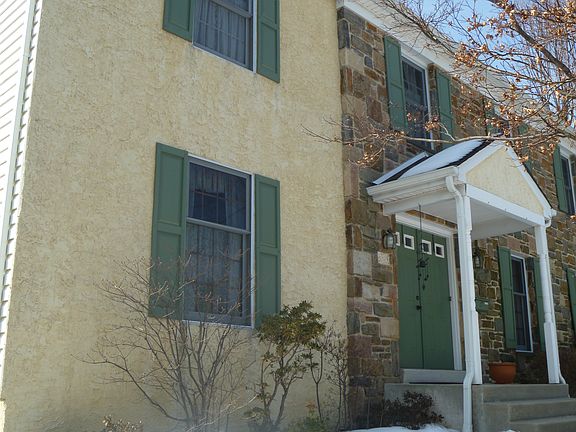 2nd image of 1204 Mason Ave