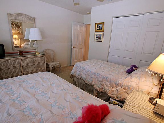 5th image of 11705 Dove Hollow Ave