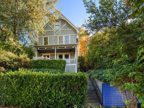 2208 14th Ave W #B, Seattle, WA 98119