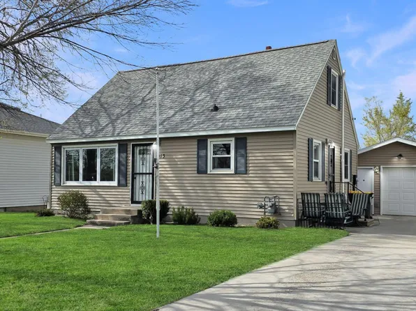 913 E Elm St, Redwood Falls, MN 56283