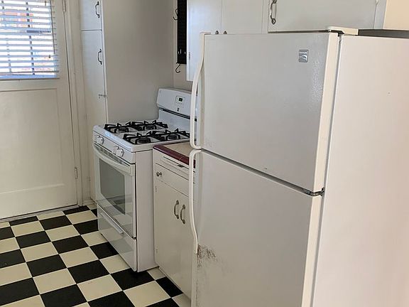 4th image of 319 E Anapamu St APT 6