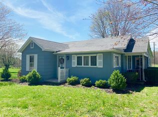 Hinton Rd, Athens, WV 24712