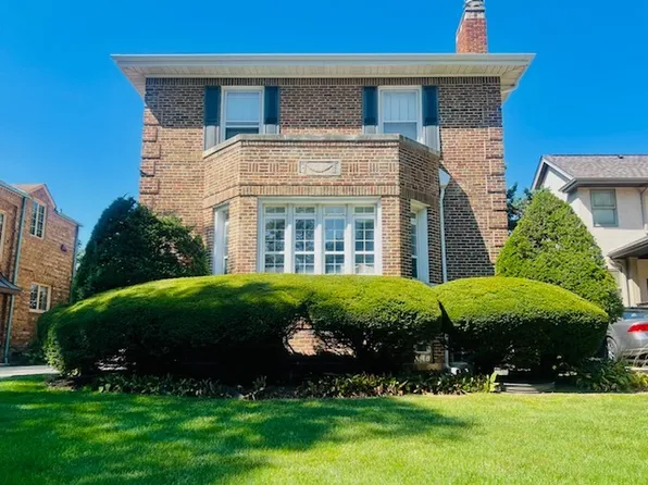 (undisclosed Address), Chicago, IL 60643