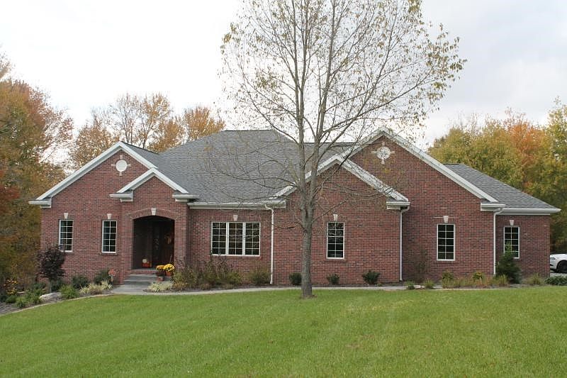 1st image of 5000 Country Lake Dr