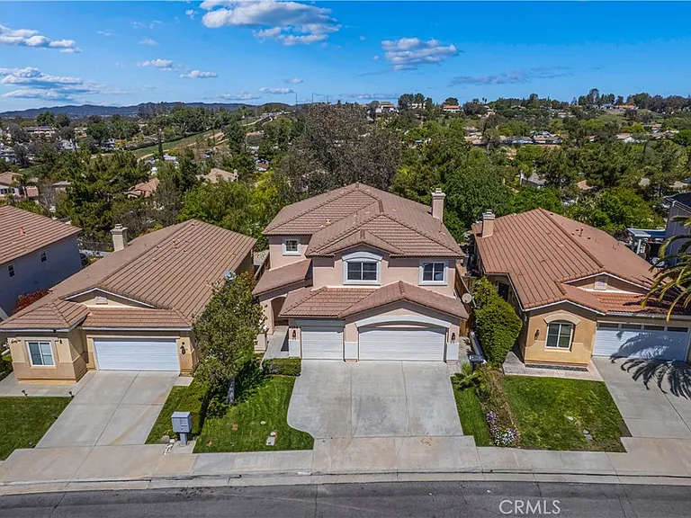 41258 Pine Tree Cir — Photo 2