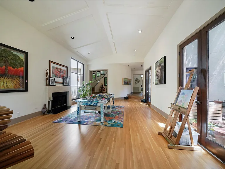 2225 Bolsover St — Photo 12