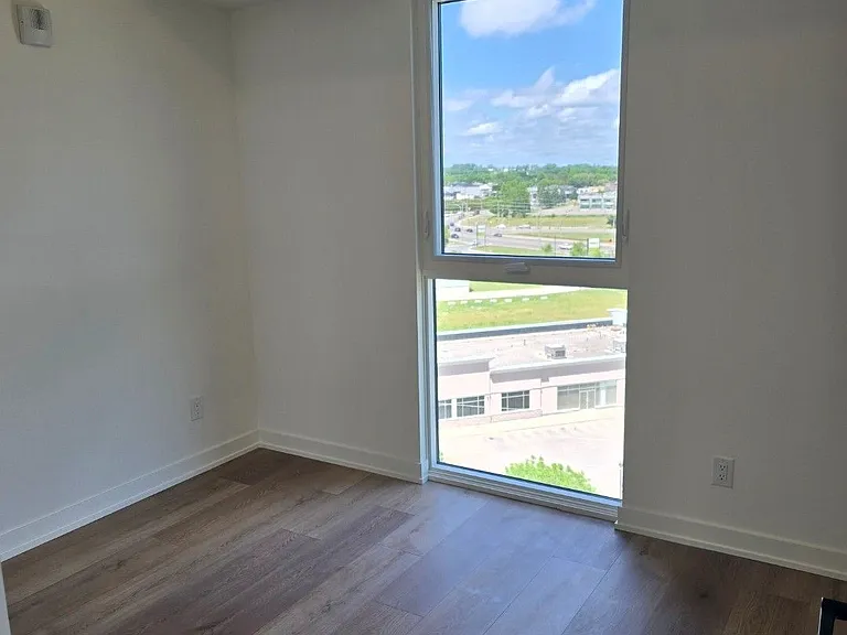 33 Erie Ave #808 — Photo 7