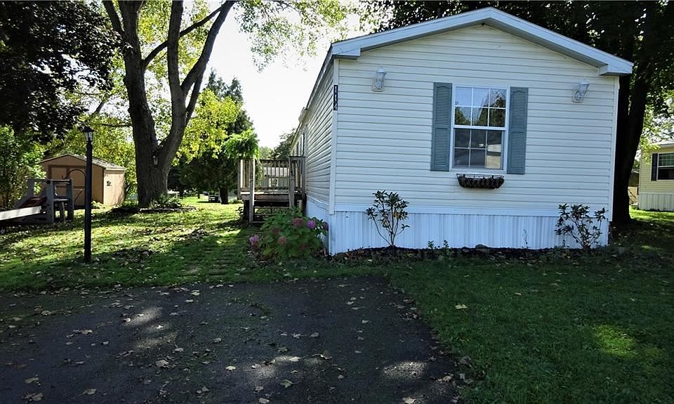 1st image of 114 Glenview Dr