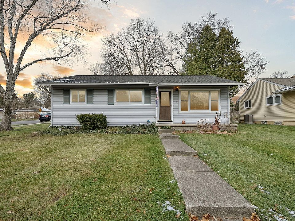 1st image of 2996 Lakeview Dr