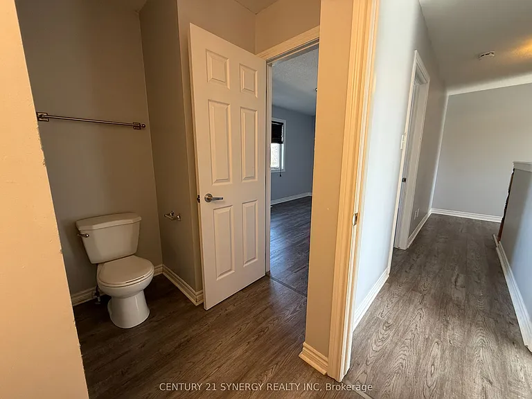 921 Messor Cres — Photo 18