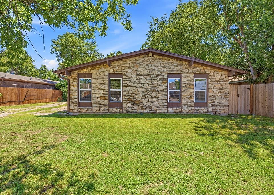 1st image of 1911 Hearthside Dr #A