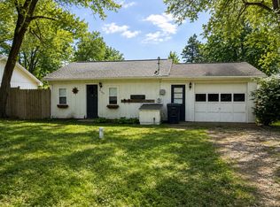4149 Riverside Rd, Benton Harbor, MI 49022