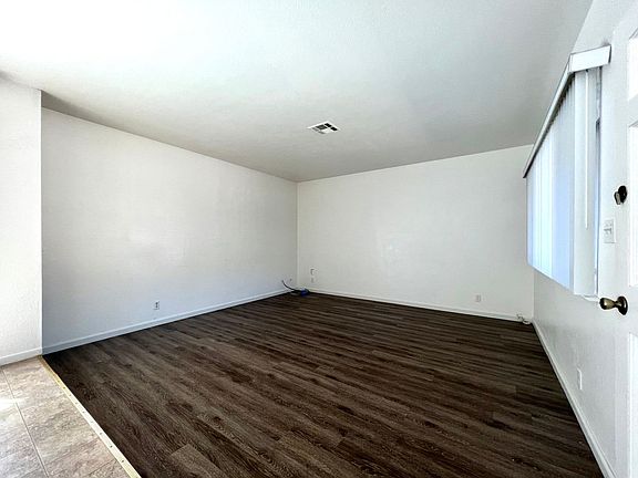 2nd image of 2402 & 2406 W Aladdin Way #2406