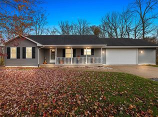 2220 Creek Wood Trl, Abrams, WI 54101