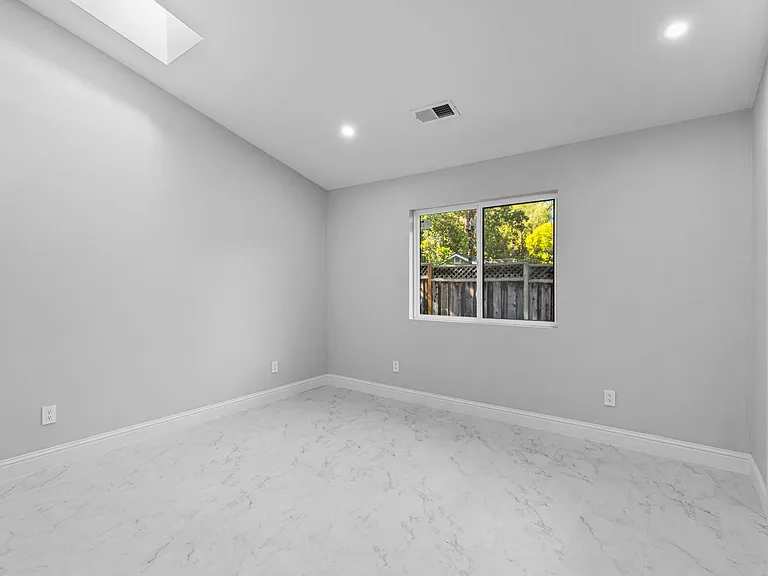 1217 Mountain View Blvd #A — Photo 14