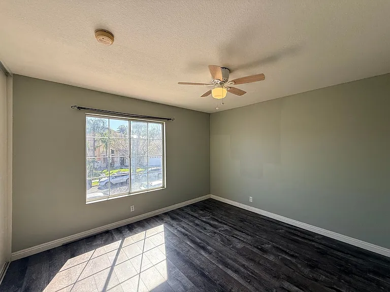 768 Valdosta Cir — Photo 20