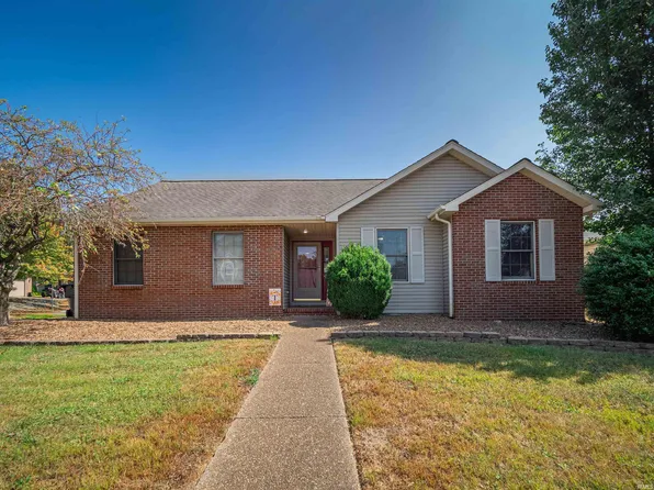 8627 Fox Hollow Rd, Evansville, IN 47725