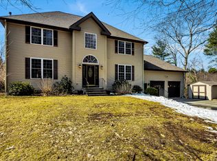 171 Rice Corner Rd, Brookfield, MA 01506