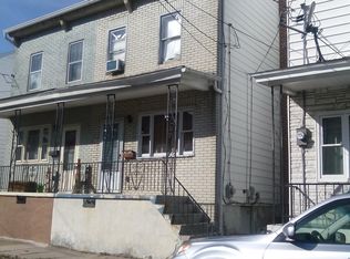 316 Pine Hill St, Minersville, PA 17954