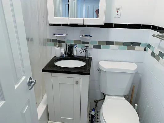 Rented by Corcoran | media 6