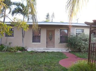 19241 Holiday Rd, Cutler Bay, FL 33157