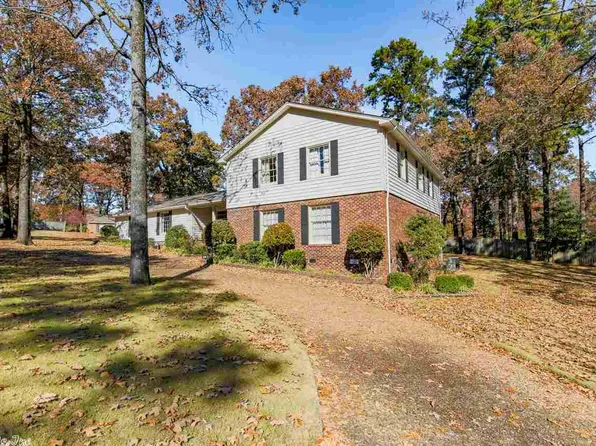 11500 Rocky Valley Dr, Little Rock, AR 72212
