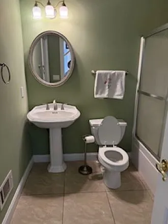 Powder room
