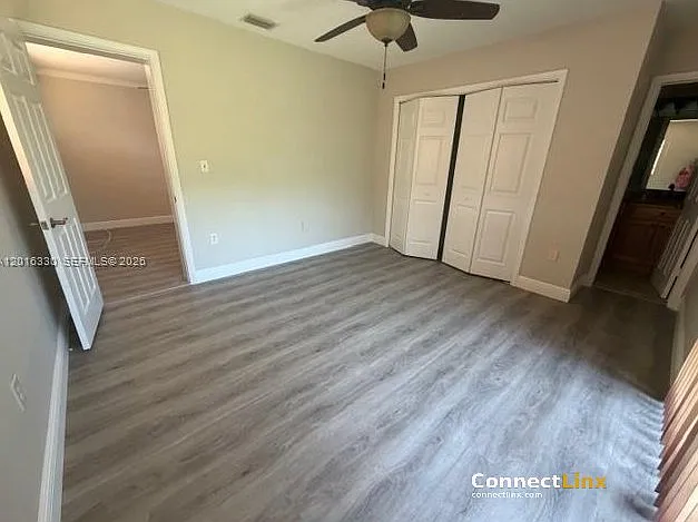 10524 NW 4th St — Photo 13