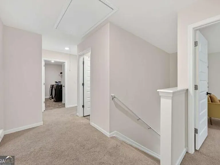 1253 Richmond Ct SE — Photo 17