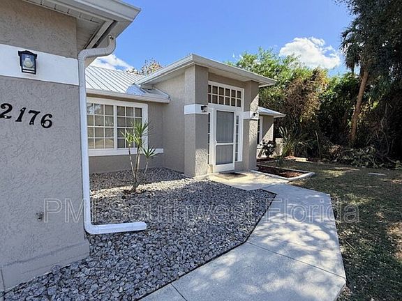 3rd image of 2176 Bendway Dr