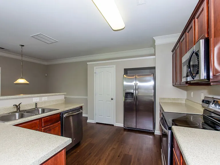 12411 Clackwyck Ln — Photo 9