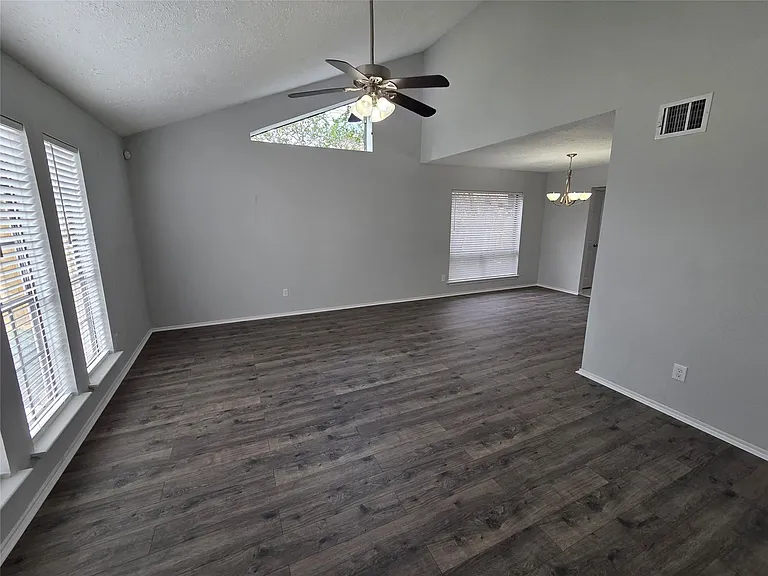 1454 Plumwood Dr — Photo 6