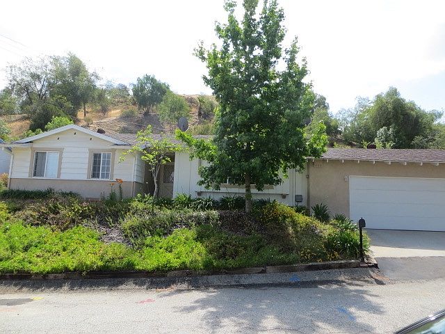 1st image of 10418 Pearson Pl