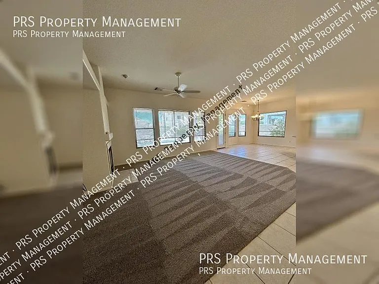 8003 W Clara Ln — Photo 15