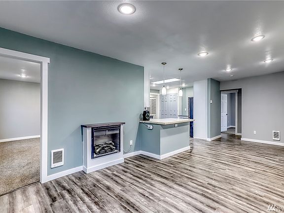 5th image of 3709 C St