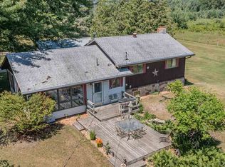 5137 N Tower Beach Rd, Pinconning, MI 48650