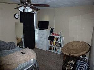 2nd image of 2416 Olive St #11028875