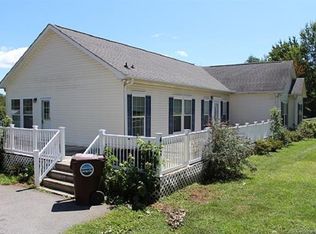 498 Justice Ridge Rd, Candler, NC 28715